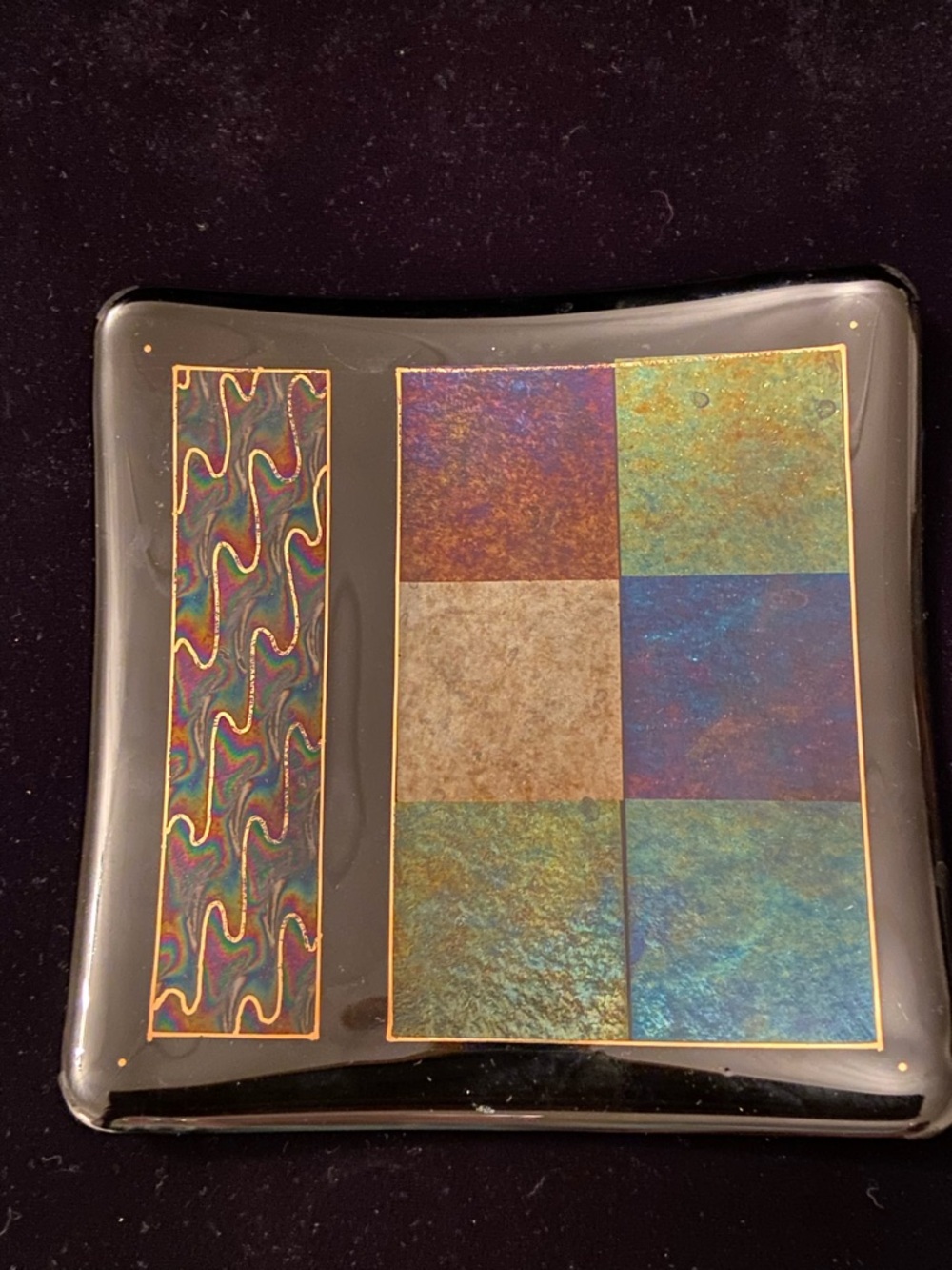 Jim & Sharron Barrett Studios Fused Art Glass Metallic Black Footed Tray Trivet - Picture 2 of 7